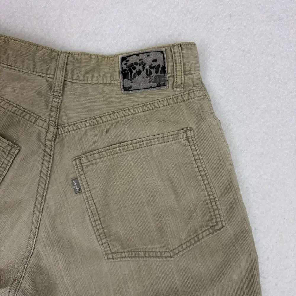 Levi’s SilverTab Baggy Shorts Mens 29 Beige Corduroy Vintage 1990s Altered